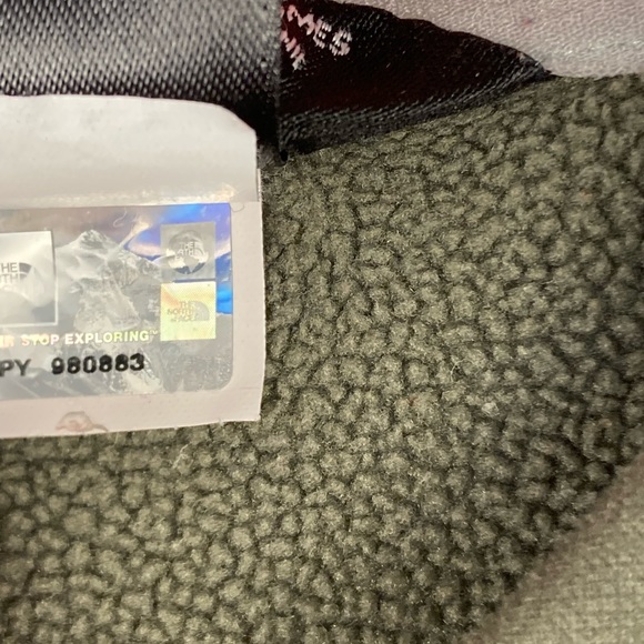 The North Face Jacket. - Picture 5 of 5